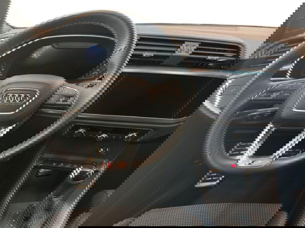 Audi Q3 Sportback usata a Bologna (10)