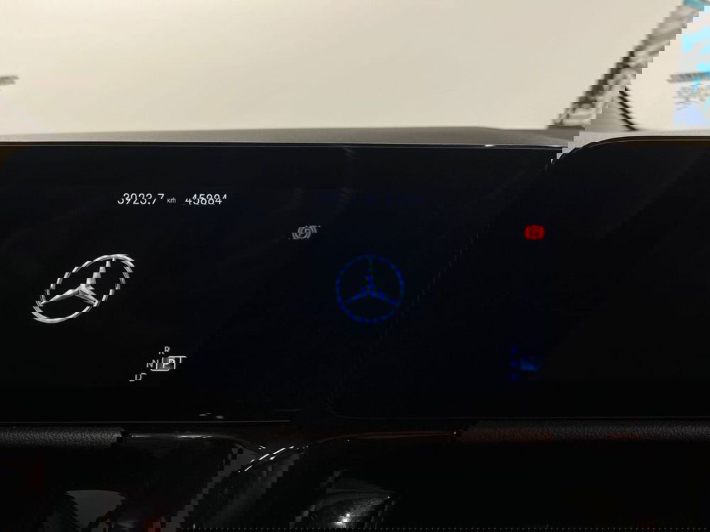 Mercedes-Benz GLA SUV usata a Milano (13)