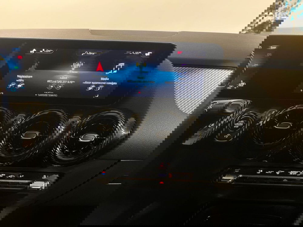 Mercedes-Benz GLA SUV usata a Milano (14)