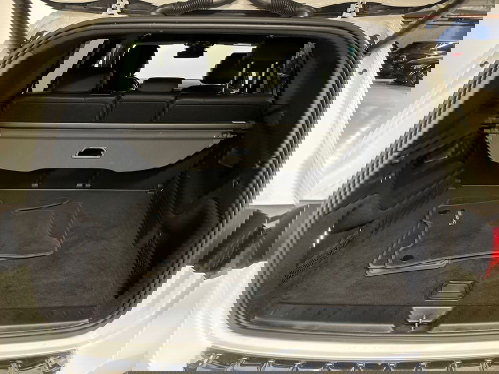 Mercedes-Benz EQB usata a Milano (8)