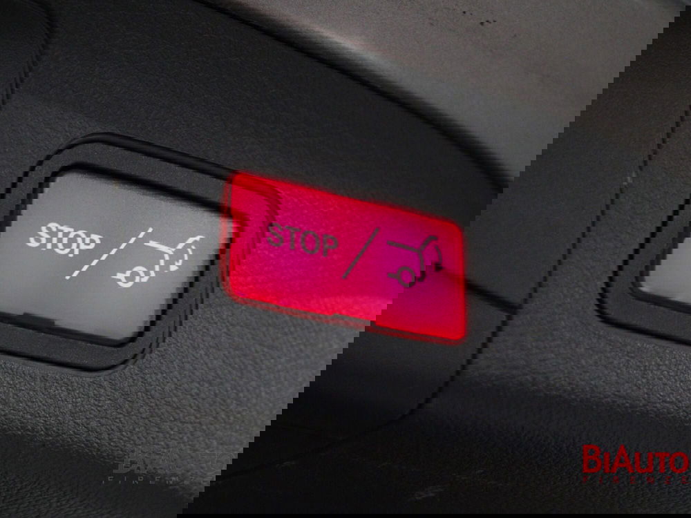 Mercedes-Benz GLA SUV usata a Firenze (16)