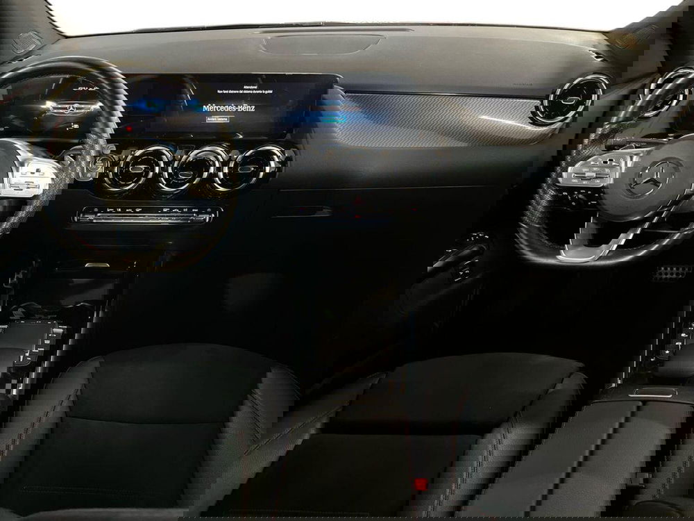 Mercedes-Benz GLA SUV usata a Bari (8)