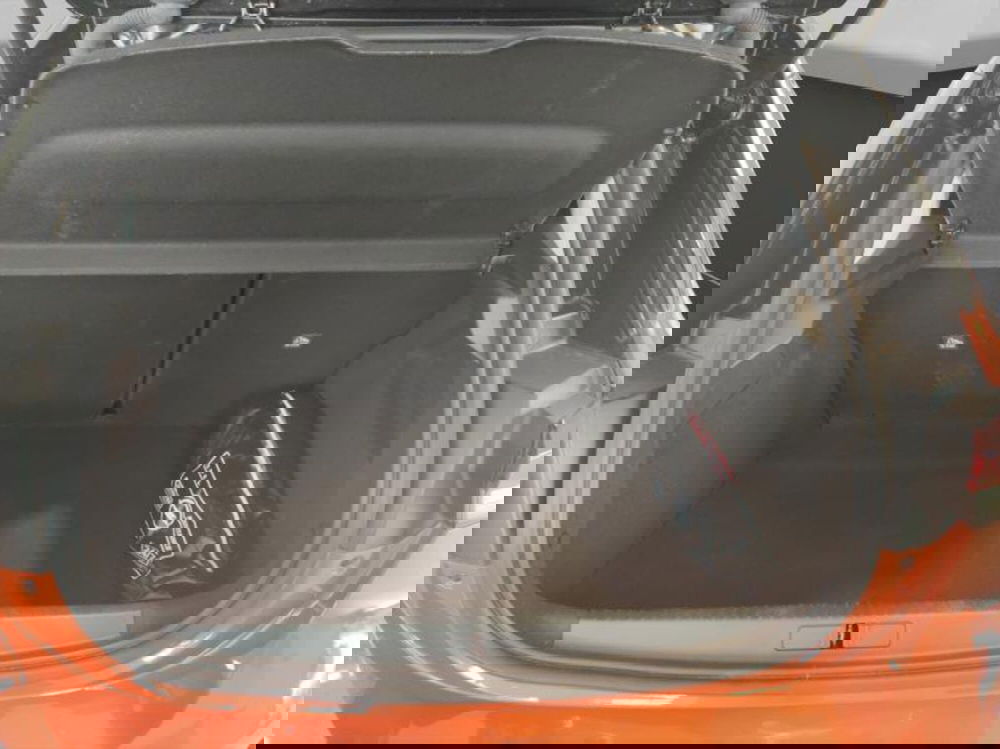 Opel Corsa usata a Genova (18)