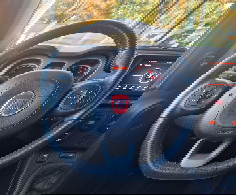 Fiat Panda Cross usata a Milano (11)