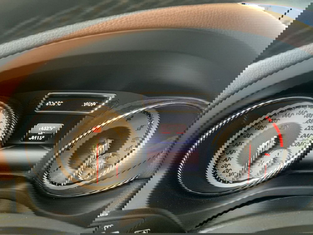 Mercedes-Benz GLA SUV usata a Cosenza (11)