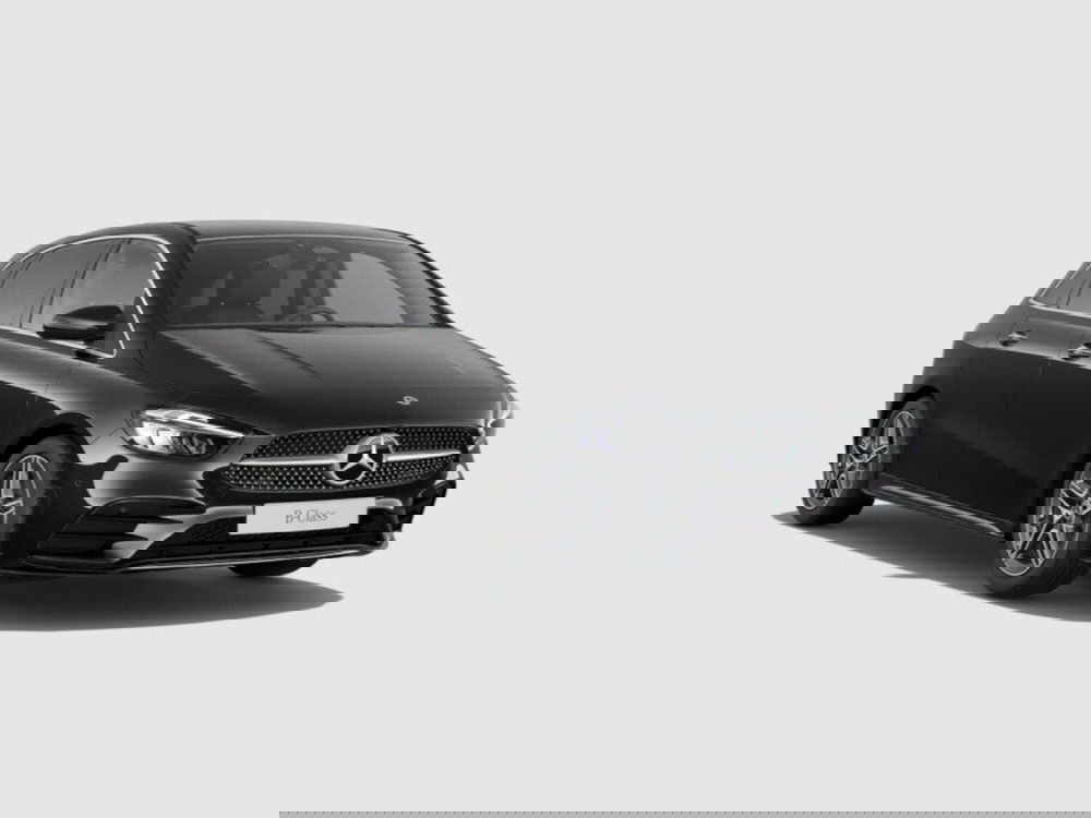 Mercedes-Benz Classe B nuova a Rimini (7)