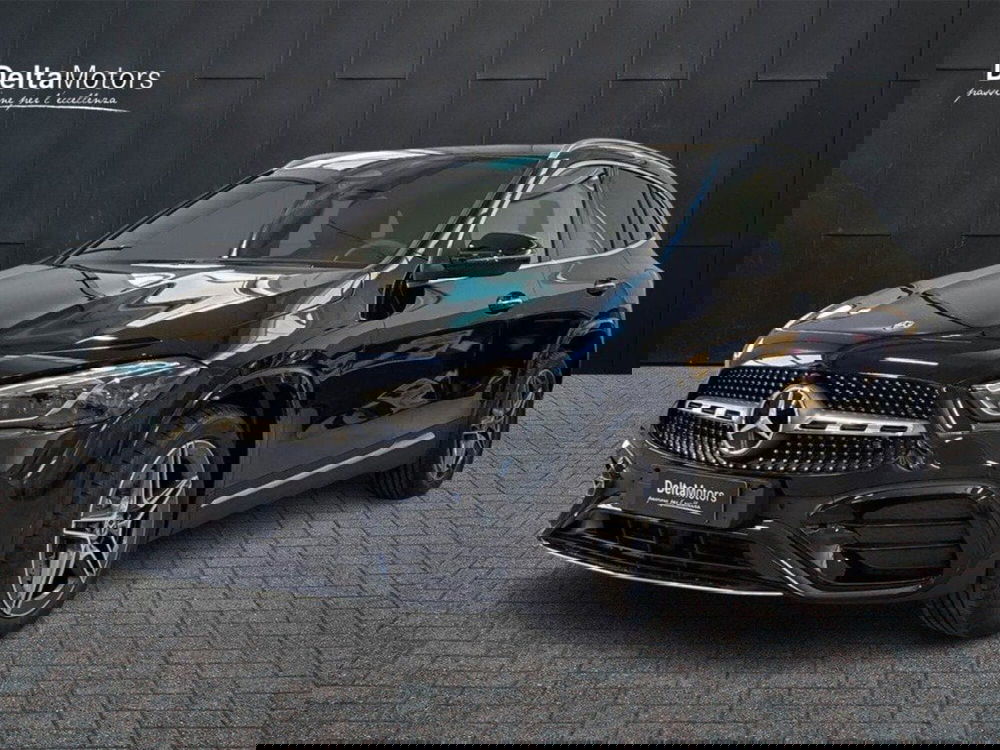 Mercedes-Benz GLA SUV nuova a Rimini