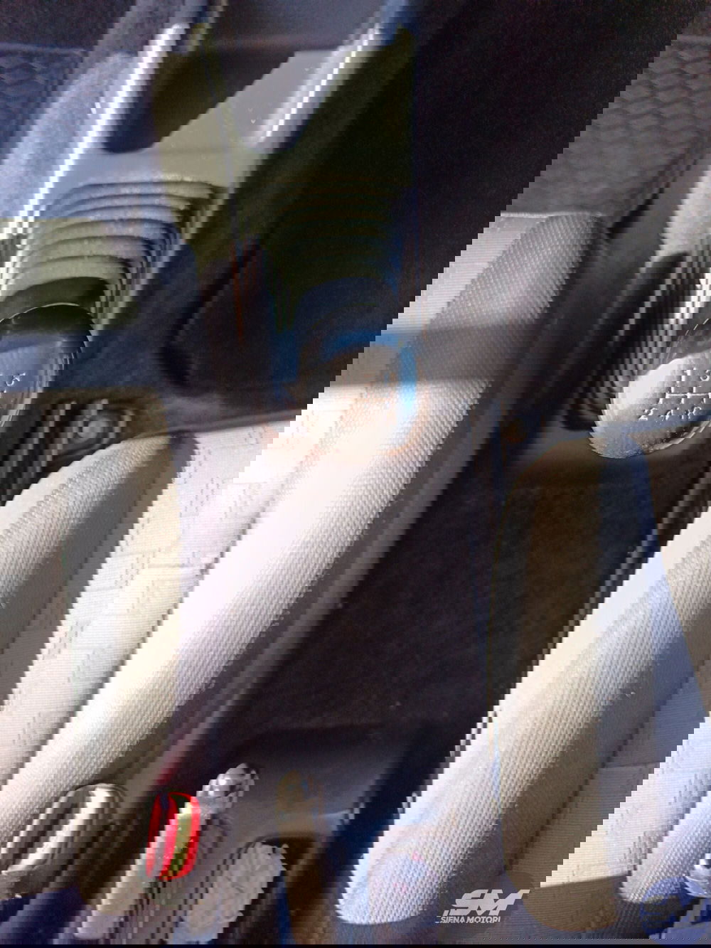 Suzuki Jimny usata a Siena (12)