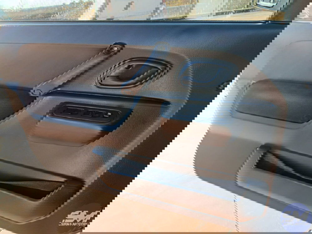 Suzuki Jimny usata a Siena (15)