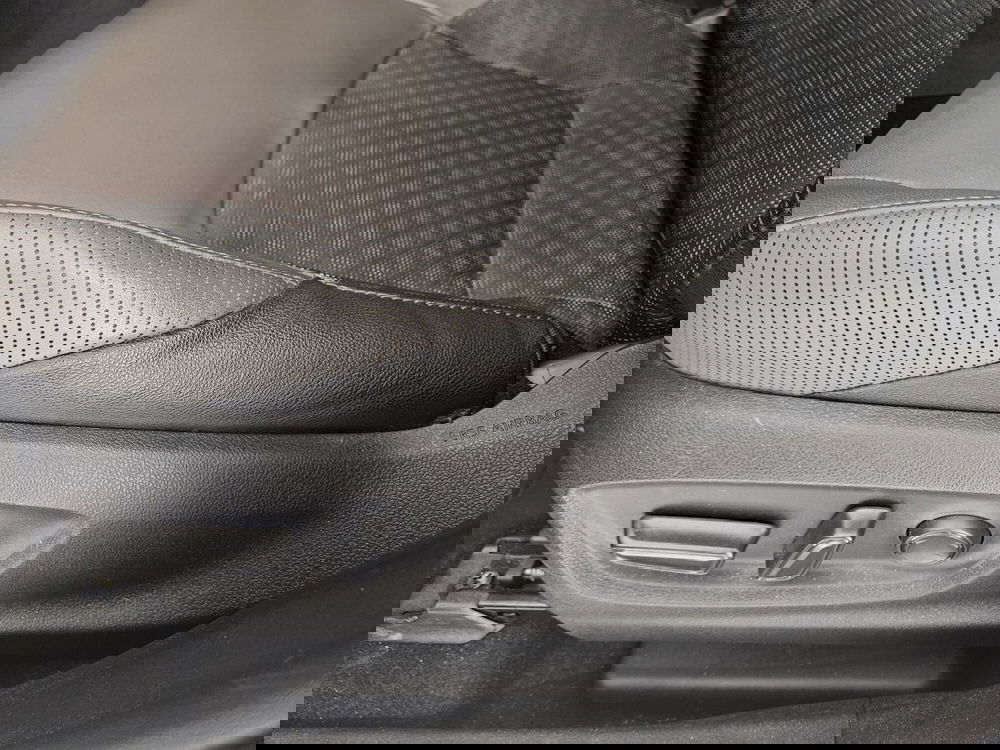 Toyota Toyota C-HR usata a Bergamo (10)