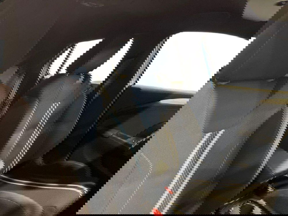 Opel Corsa nuova a Salerno (11)