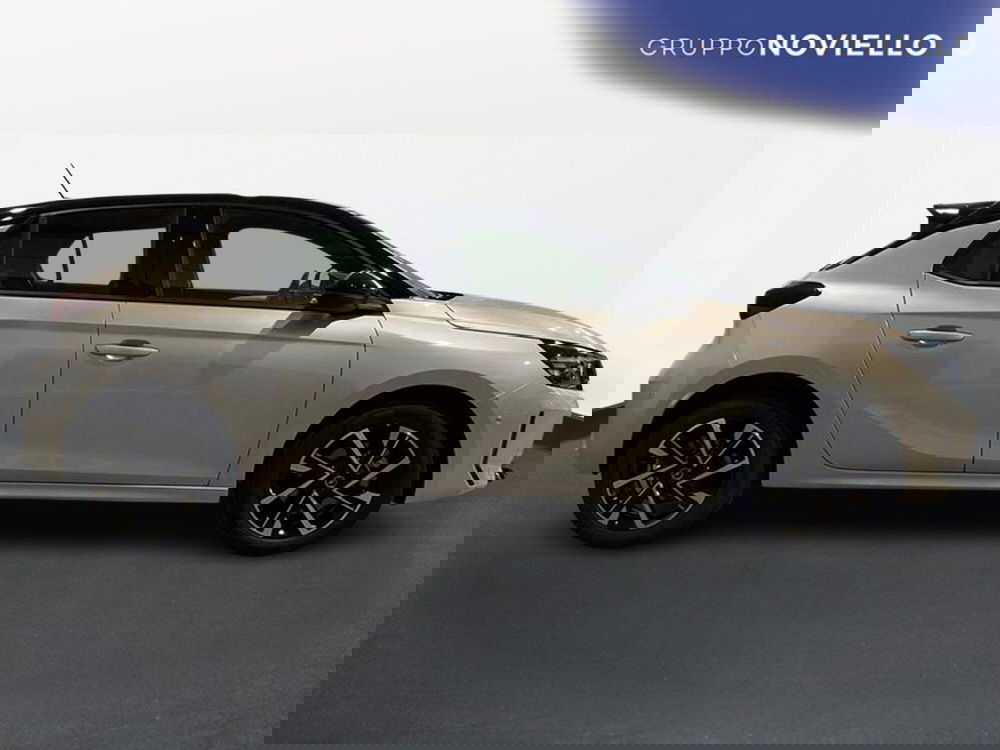 Opel Corsa nuova a Salerno (3)