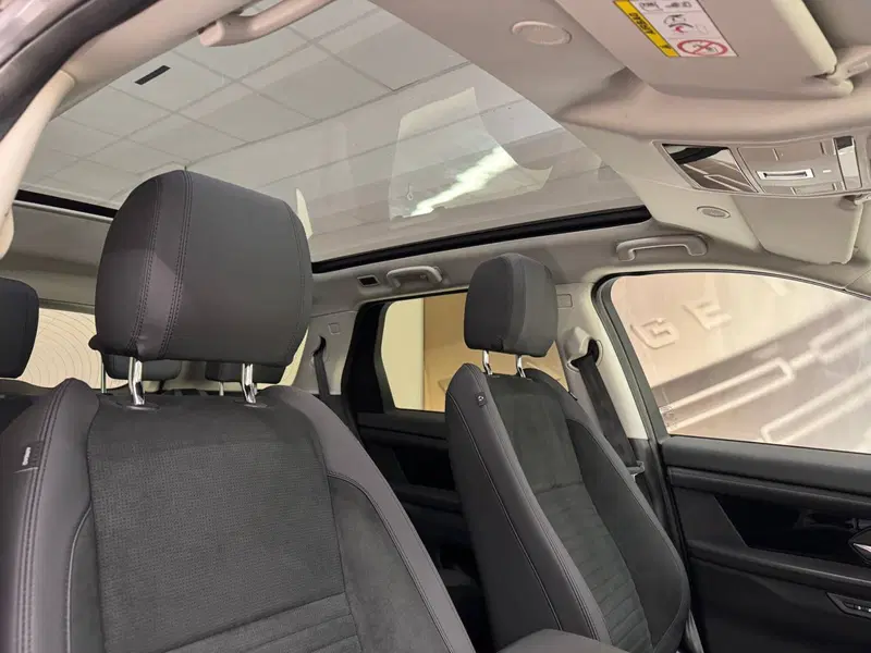 Land Rover Discovery Sport usata a Savona (11)