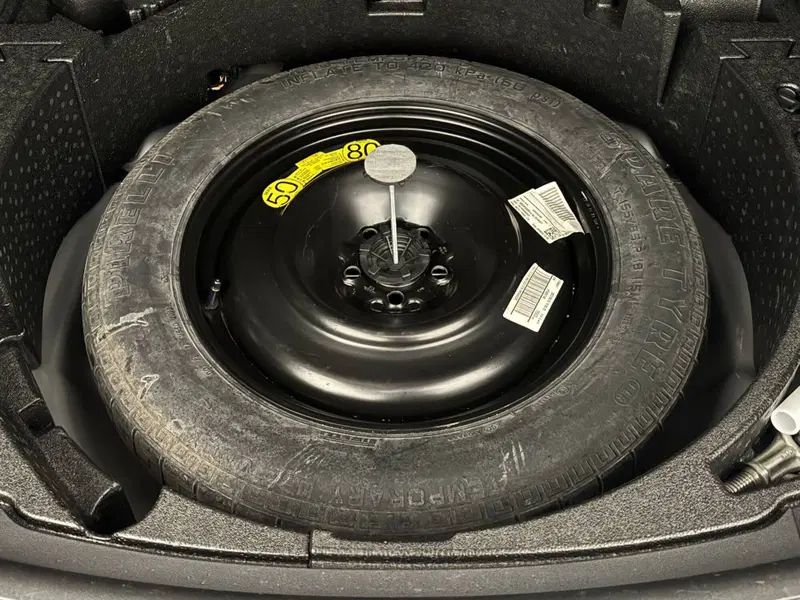 Land Rover Discovery Sport usata a Savona (17)