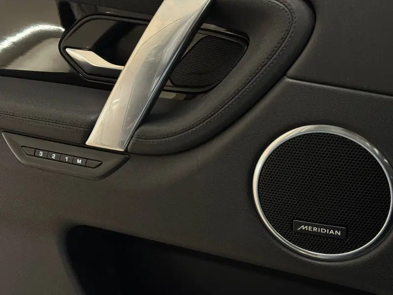 Land Rover Discovery Sport usata a Savona (18)