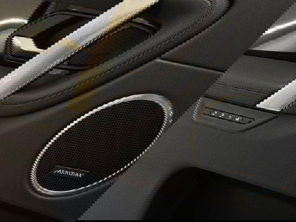 Land Rover Discovery Sport usata a Savona (18)