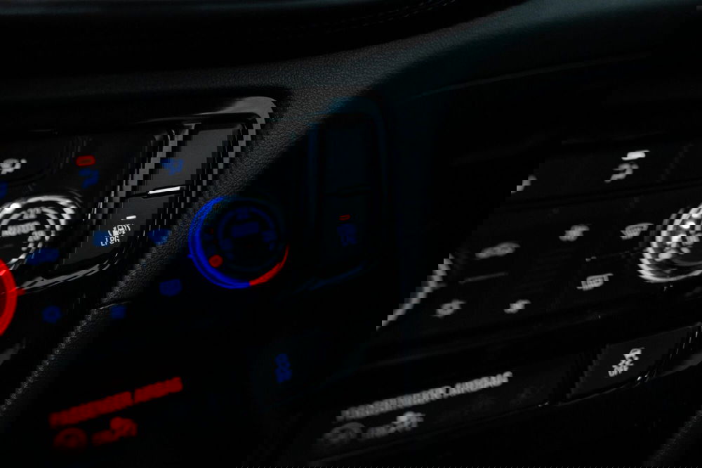 Opel Mokka usata a Torino (9)