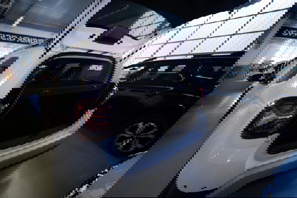 Dacia Duster usata a Torino (14)