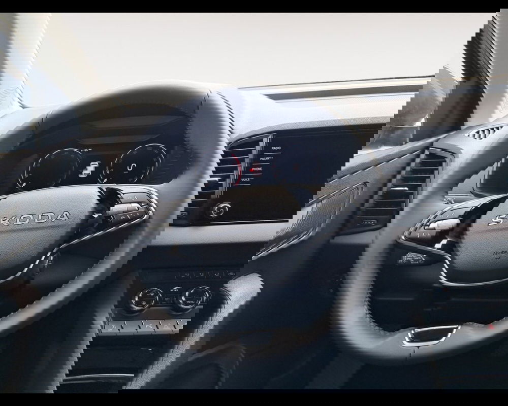 Skoda Karoq nuova a Forlì-Cesena (10)