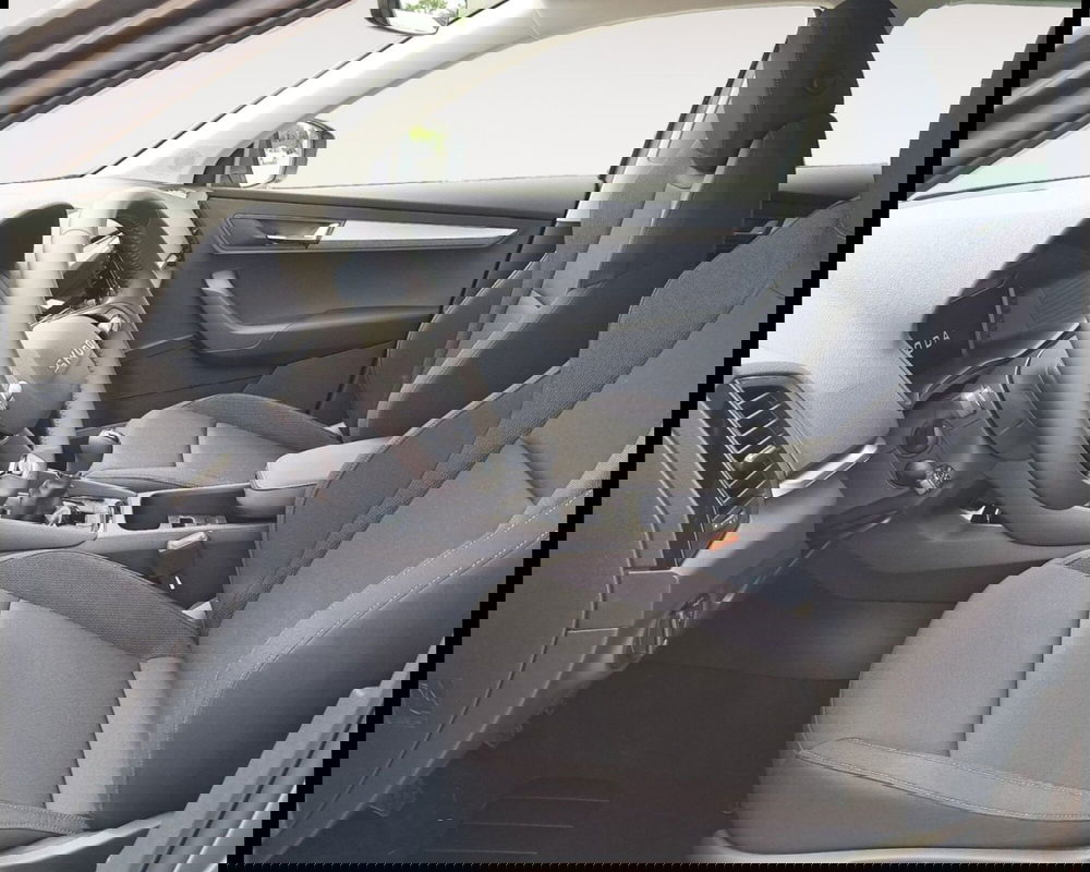 Skoda Karoq nuova a Forlì-Cesena (13)