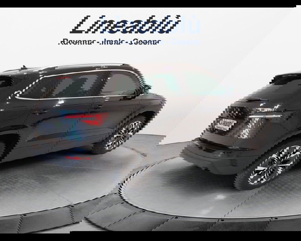 Skoda Karoq nuova a Forlì-Cesena (4)