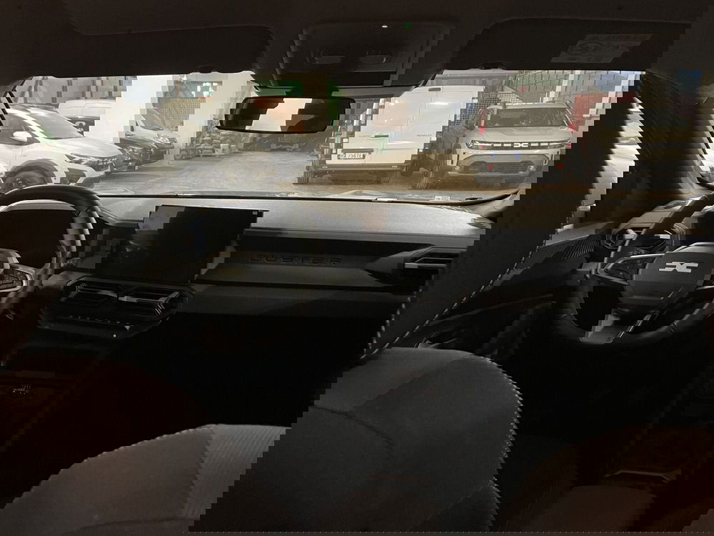 Dacia Duster usata a Milano (14)