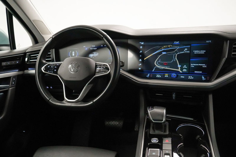Volkswagen Touareg usata a Varese (11)