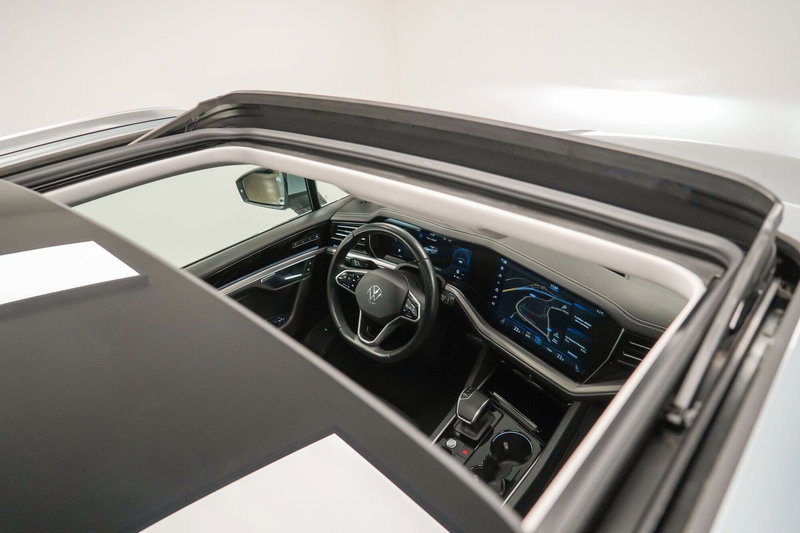 Volkswagen Touareg usata a Varese (15)