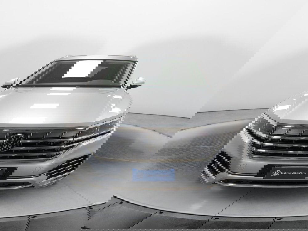 Volkswagen Touareg usata a Varese (2)