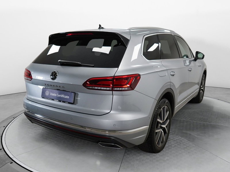 Volkswagen Touareg usata a Varese (6)