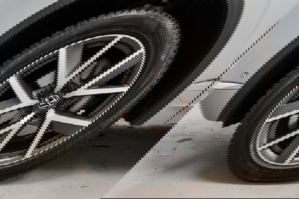 Volkswagen Touareg usata a Varese (7)