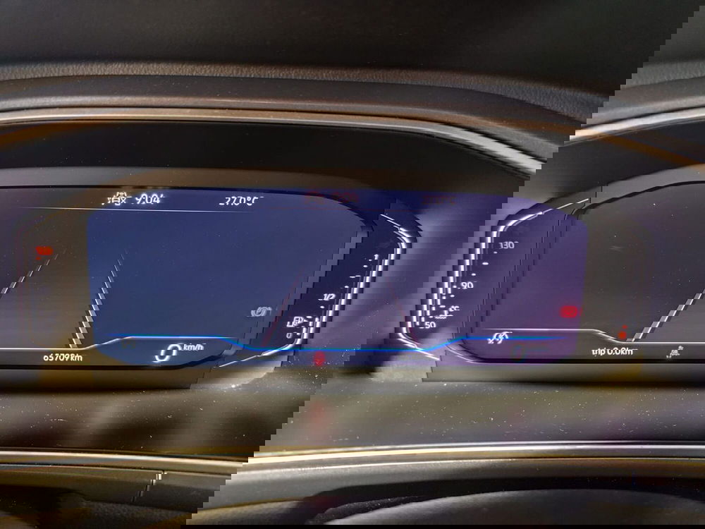 Volkswagen T-Roc usata a Monza e Brianza (11)