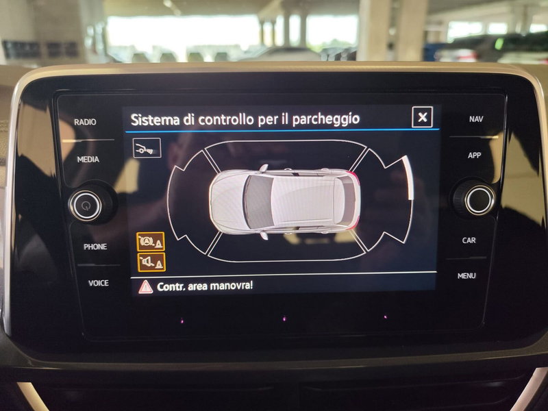 Volkswagen T-Roc usata a Monza e Brianza (13)