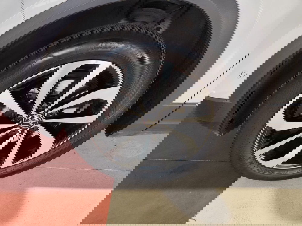 Volkswagen T-Roc usata a Monza e Brianza (9)