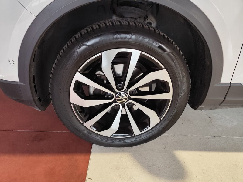 Volkswagen T-Roc usata a Monza e Brianza (9)