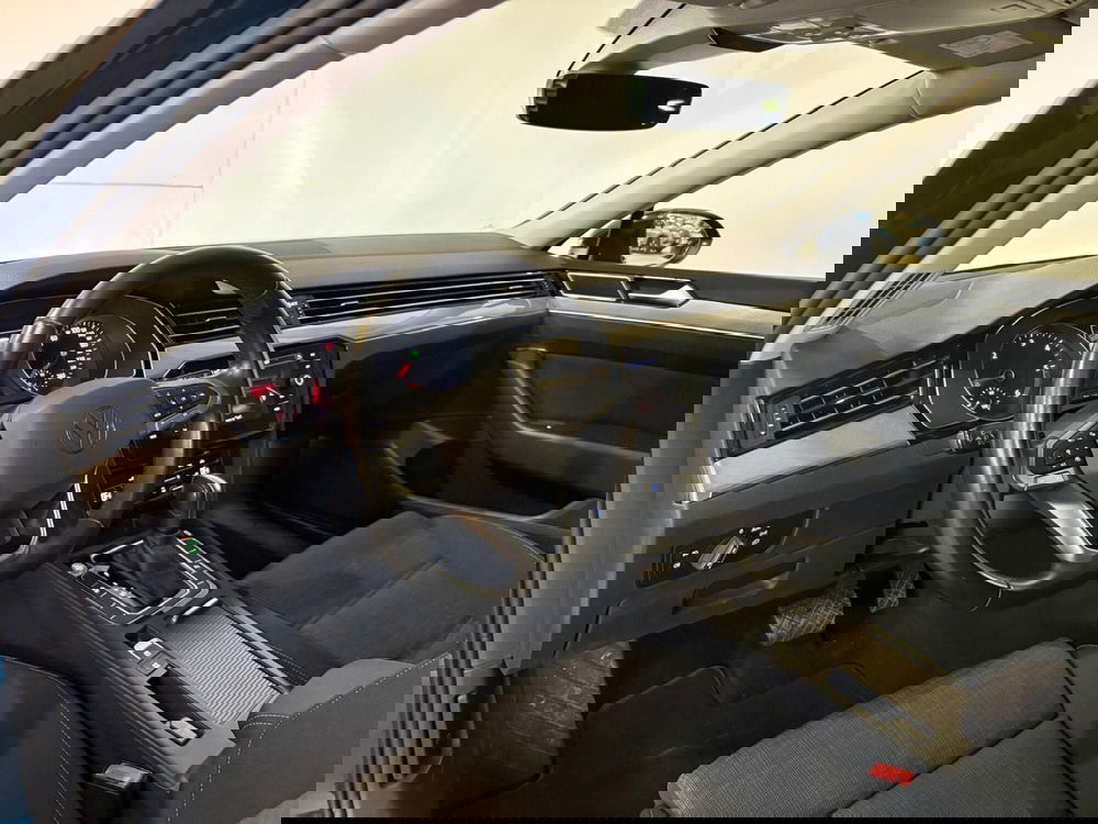 Volkswagen Passat Variant usata a Monza e Brianza (13)