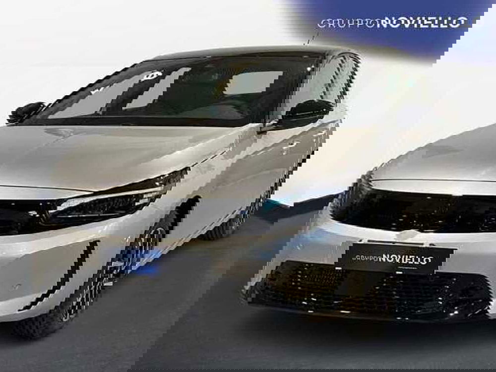 Opel Corsa nuova a Salerno
