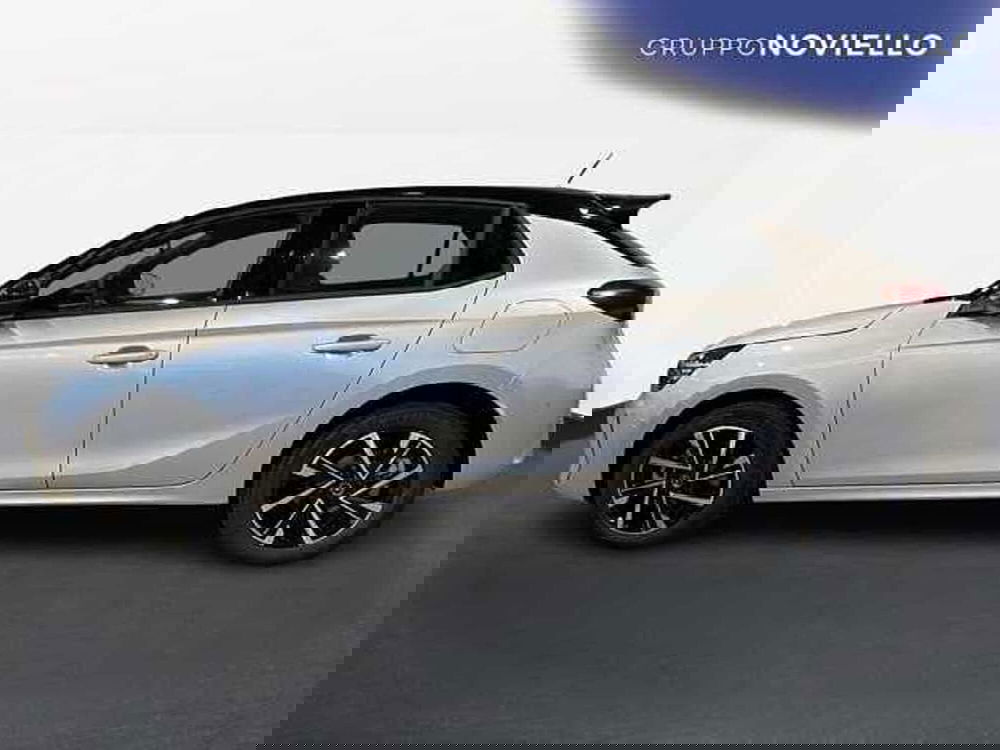 Opel Corsa nuova a Salerno (4)