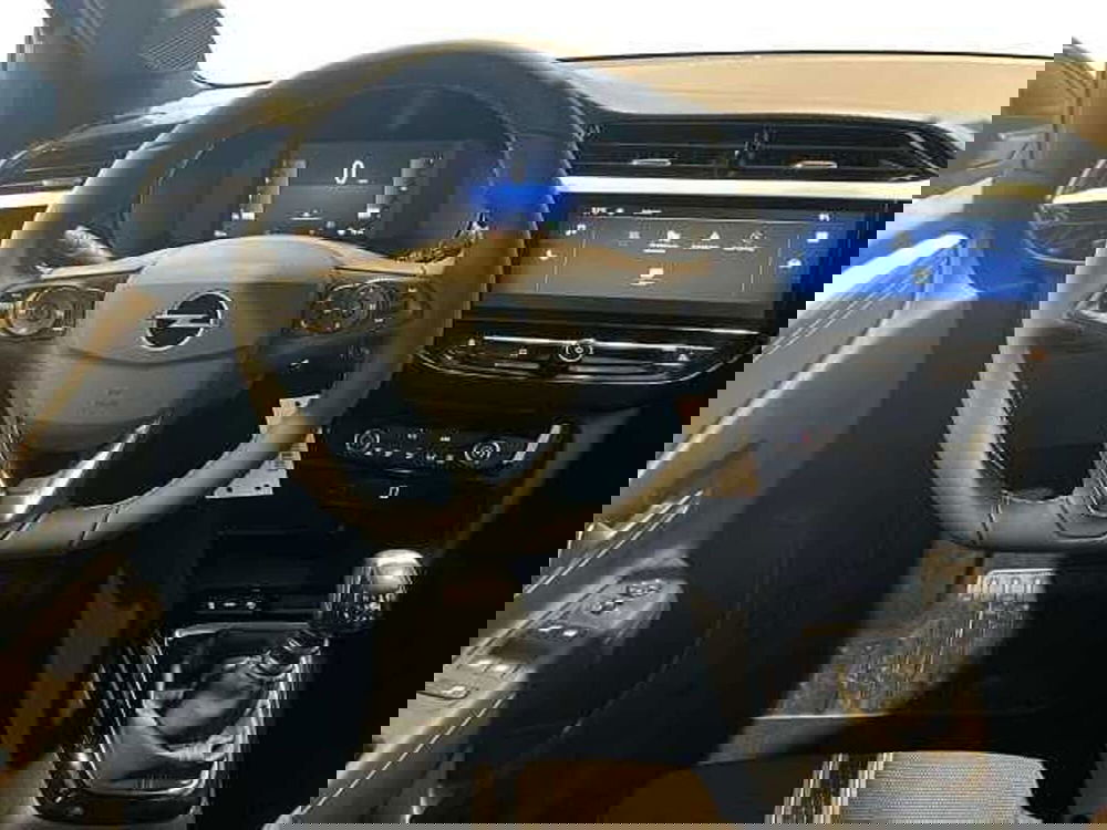 Opel Corsa nuova a Salerno (7)