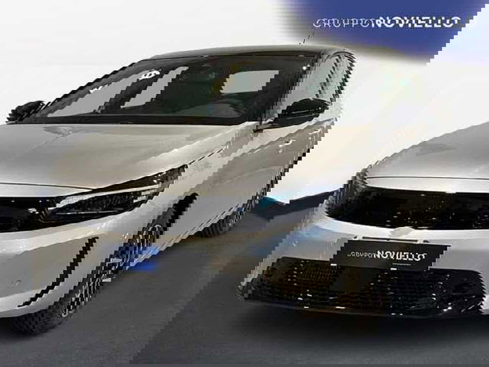 Opel Corsa nuova a Salerno