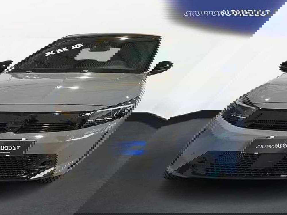 Opel Corsa nuova a Salerno (2)