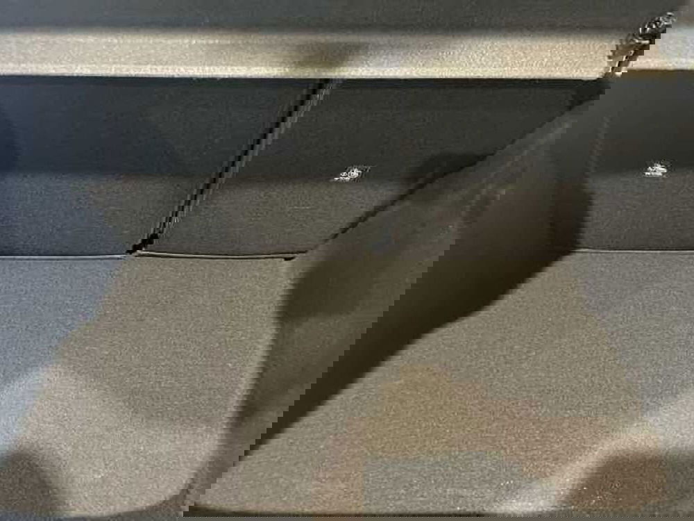 Opel Corsa nuova a Salerno (14)