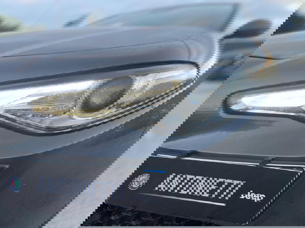 Alfa Romeo Giulia usata a Ancona (10)