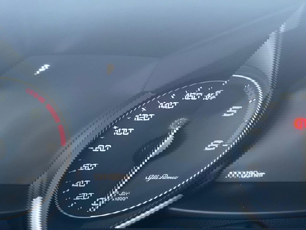 Alfa Romeo Giulia usata a Ancona (14)