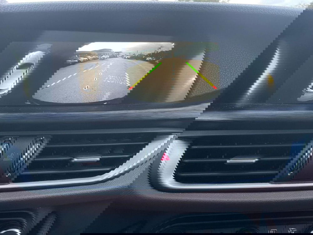 Alfa Romeo Stelvio usata a Ancona (17)