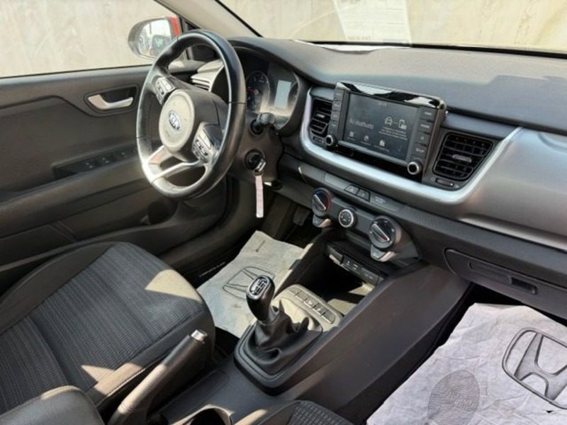 Kia Stonic usata a Prato (10)