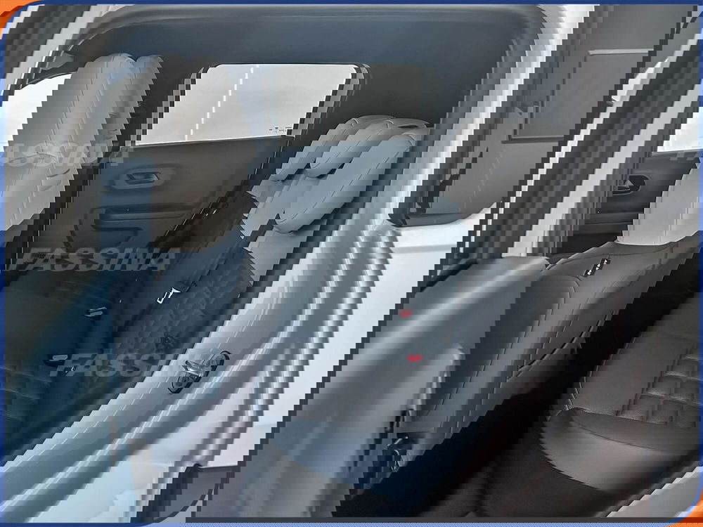 Fiat Grande Panda nuova a Milano (10)