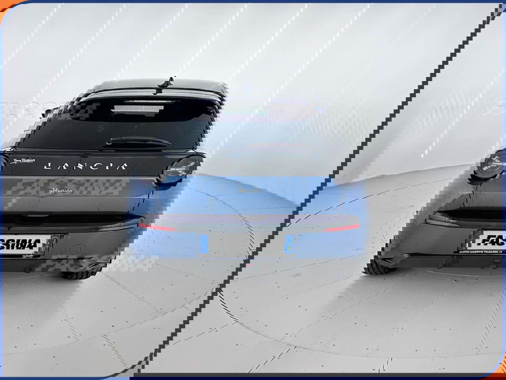 Lancia Ypsilon usata a Milano (5)