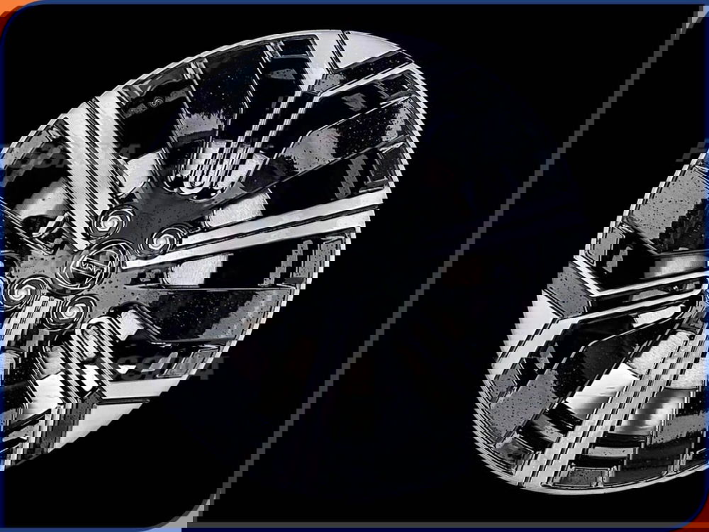 Lancia Ypsilon usata a Milano (7)