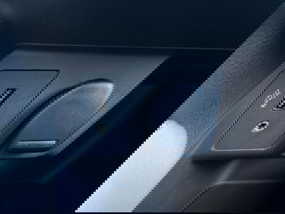 Nissan Micra usata a Lecco (14)